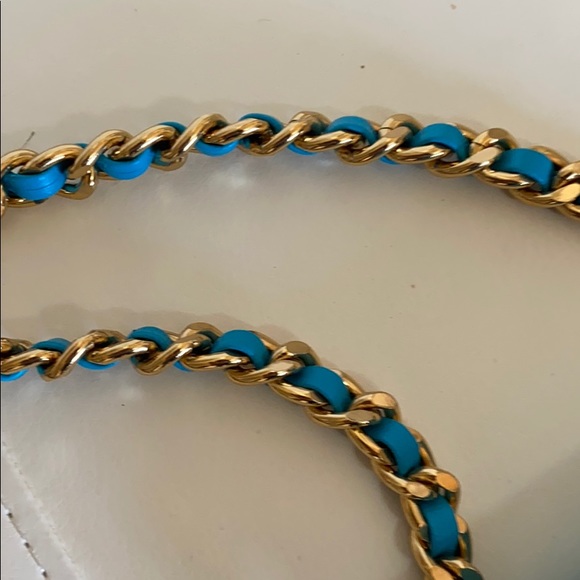 🔥Moschino Milano Tiny Bag🔥 - Picture 4 of 7